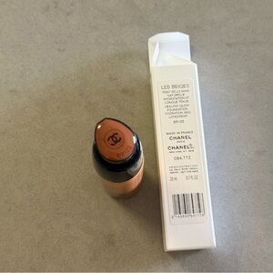 BR122 Chanel LES BEIGES Healthy Glow Foundation
